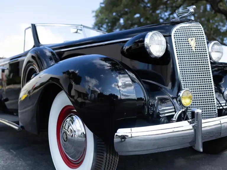 1937 Cadillac V-12 - Image 27 of 31