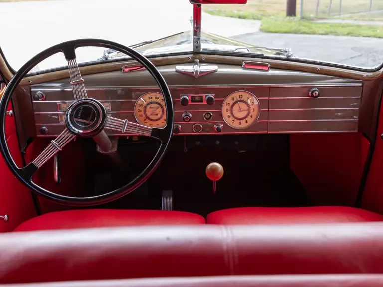 1937 Cadillac V-12 - Image 14 of 31