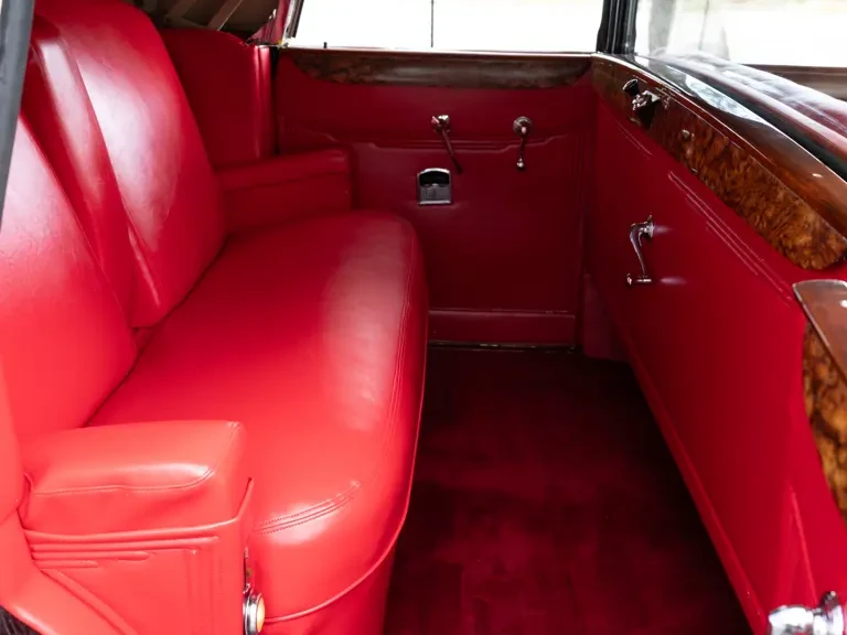 1937 Cadillac V-12 - Image 17 of 31