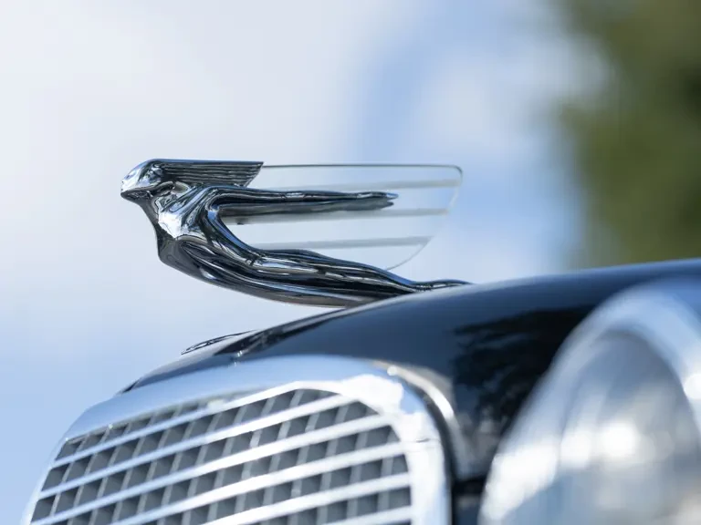 1937 Cadillac V-12 - Image 7 of 31