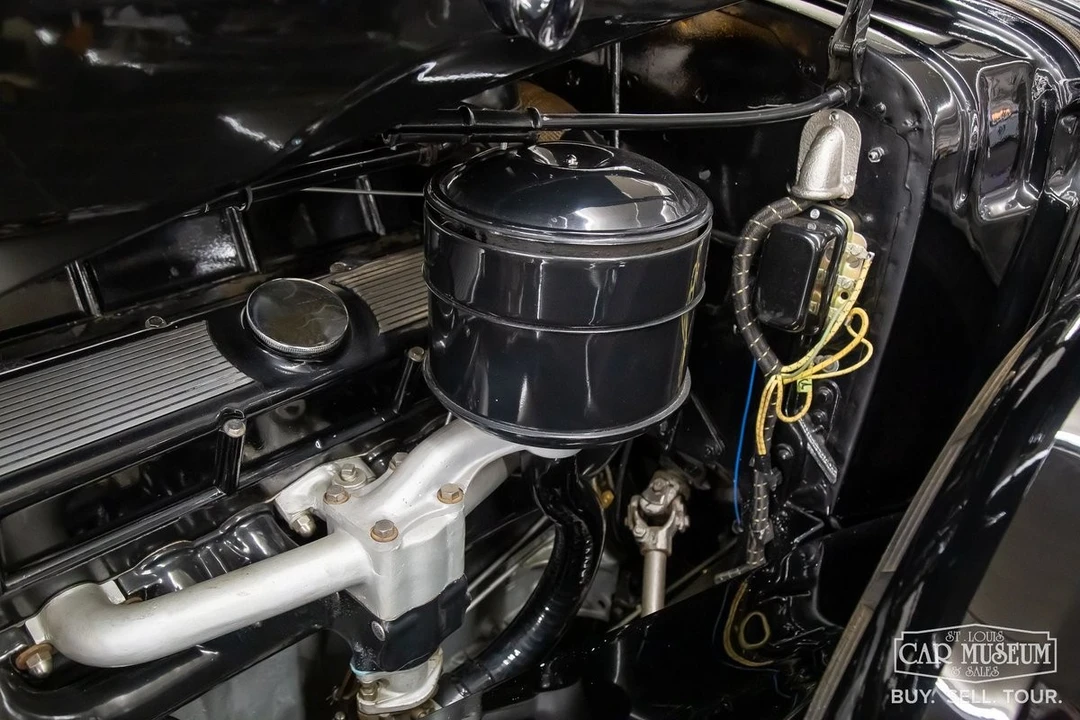 1937 Cadillac Series 70 & 75 - Image 22 of 31