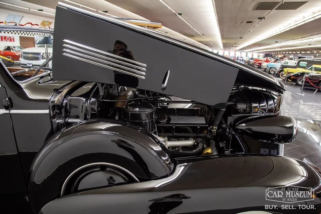 1937 Cadillac Series 70 & 75 - Image 29 of 31