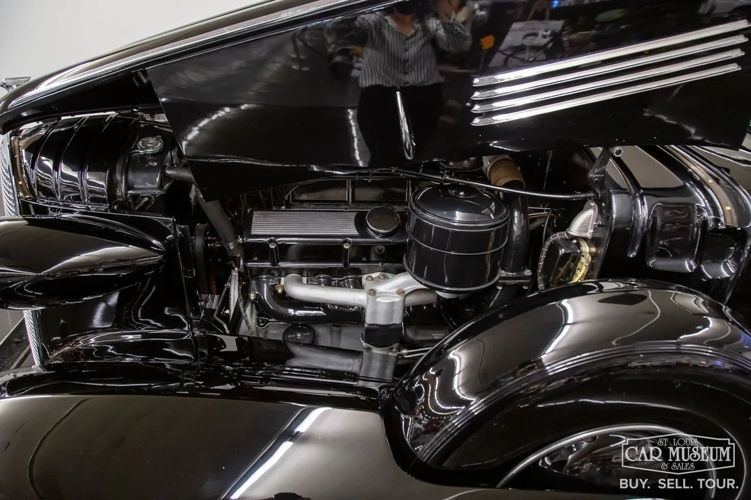 1937 Cadillac Series 70 & 75 - Image 7 of 31