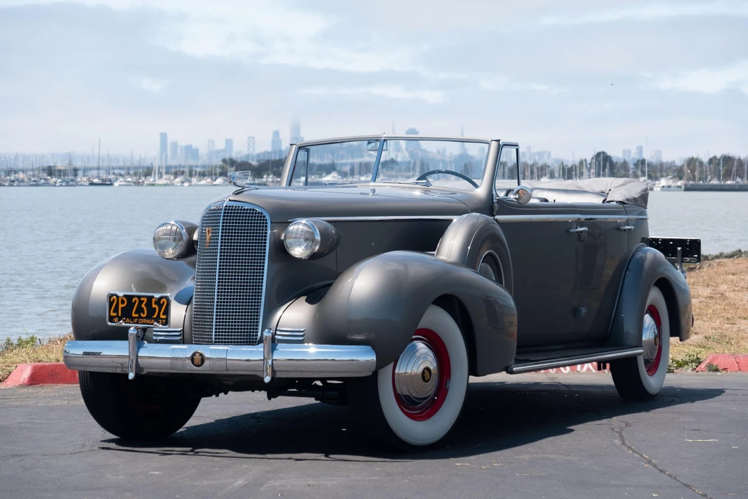 1937 Cadillac V-12 - Image 2 of 31