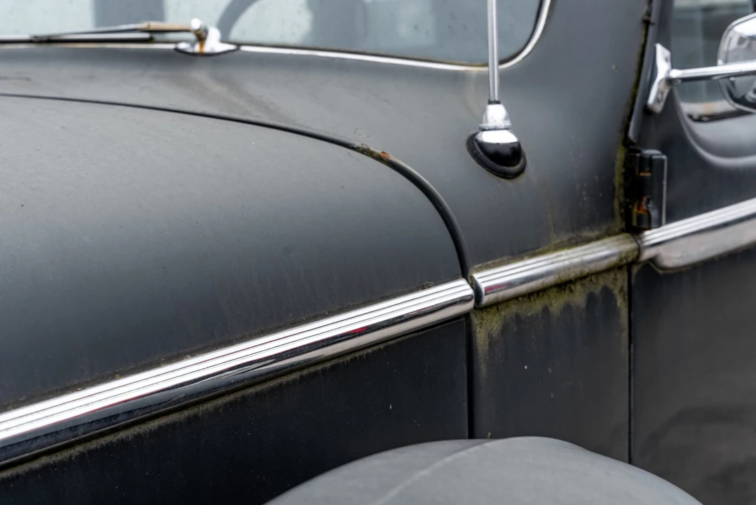 1937 Cadillac V-12 - Image 24 of 31