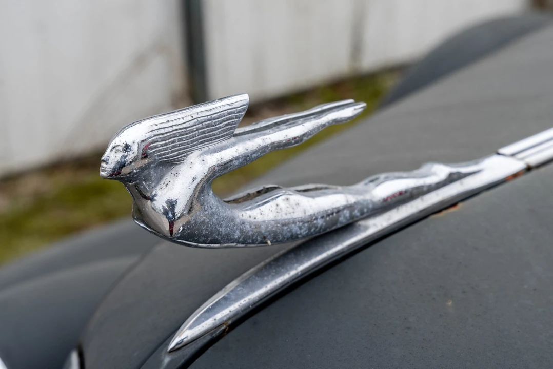 1937 Cadillac V-12 - Image 15 of 31