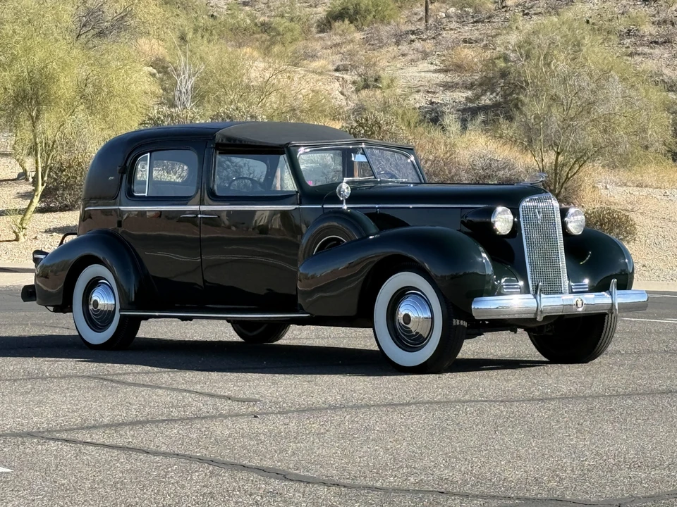 1937 Cadillac V-12 - Image 12 of 31