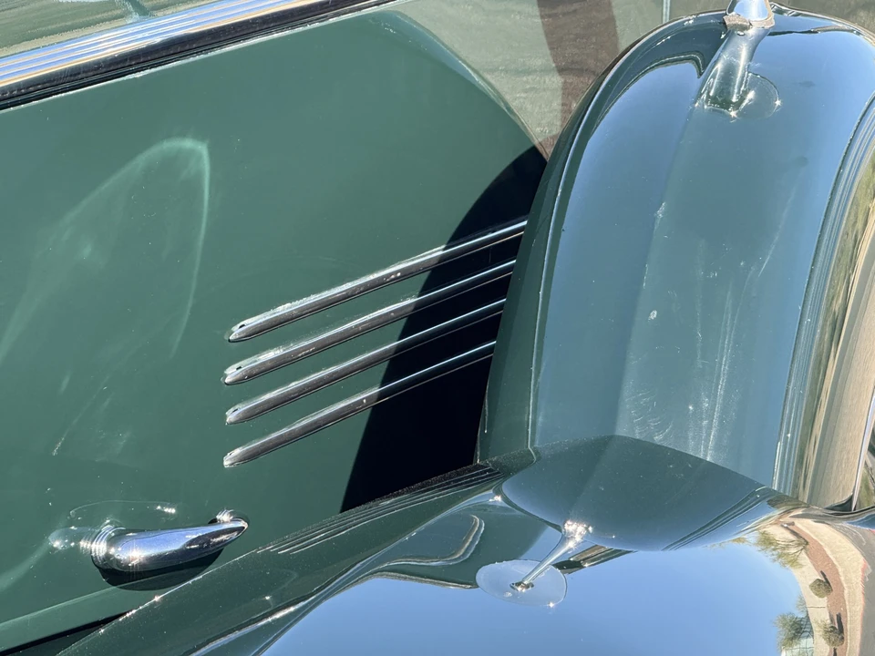 1937 Cadillac V-12 - Image 26 of 31