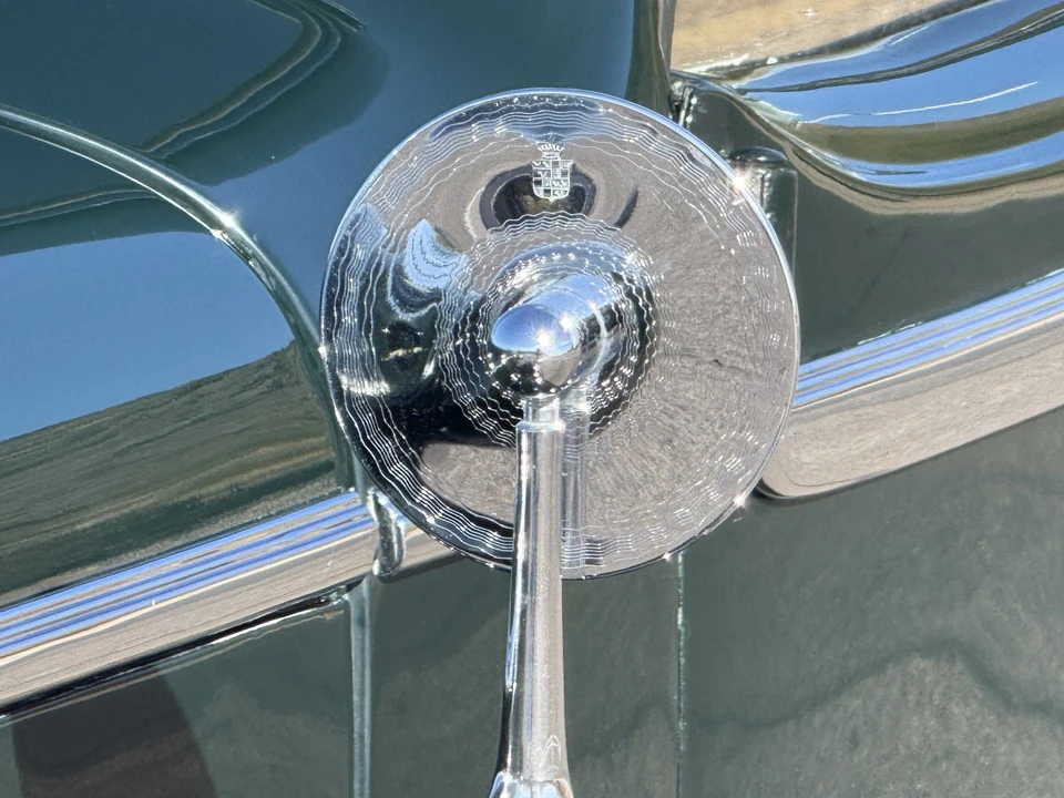1937 Cadillac V-12 - Image 27 of 31