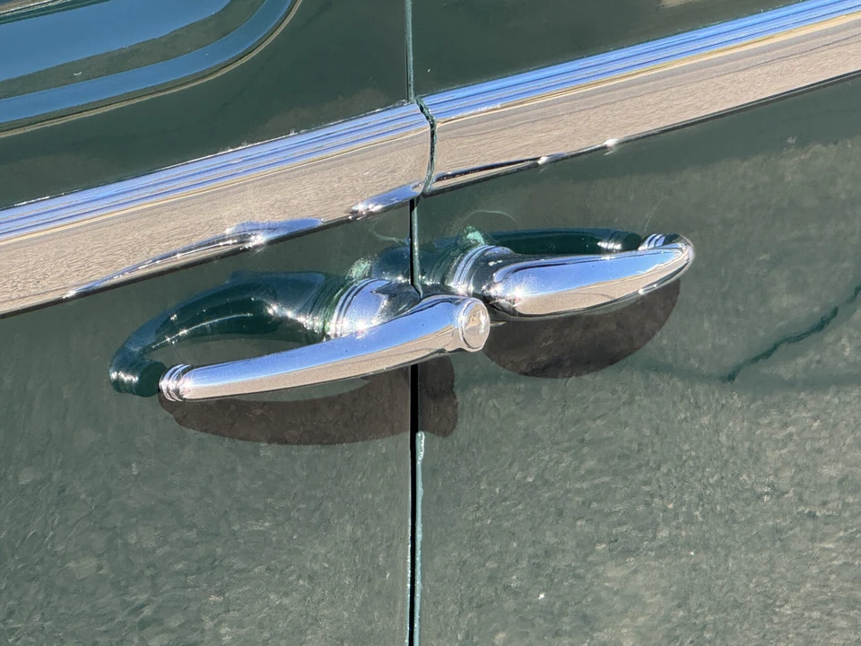 1937 Cadillac V-12 - Image 30 of 31