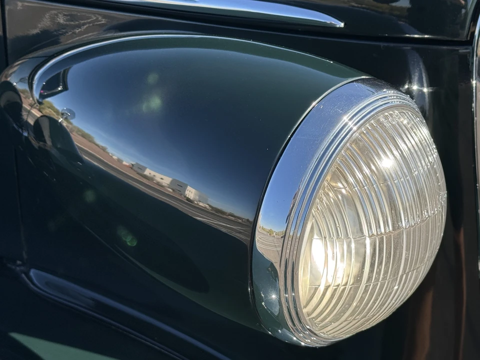 1937 Cadillac V-12 - Image 15 of 31