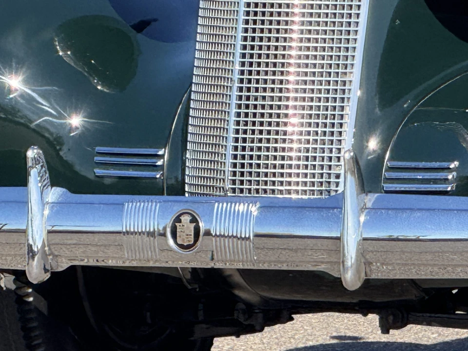 1937 Cadillac V-12 - Image 19 of 31