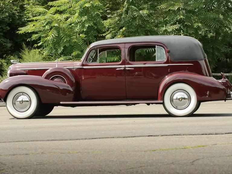 1937 Cadillac V-12 - Image 6 of 27