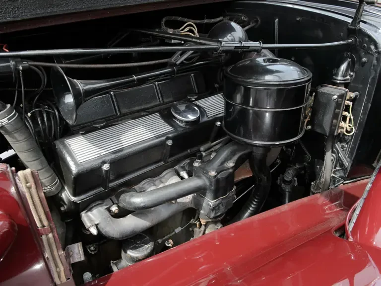 1937 Cadillac V-12 - Image 4 of 27