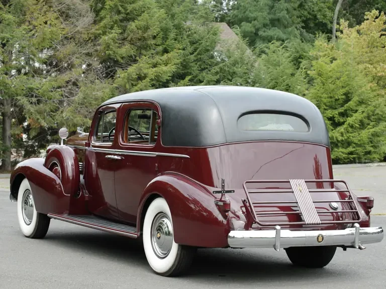 1937 Cadillac V-12 - Image 3 of 27