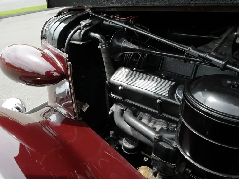 1937 Cadillac V-12 - Image 25 of 27