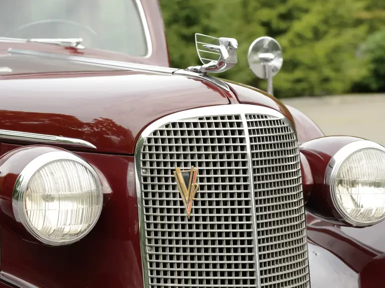 1937 Cadillac V-12 - Image 22 of 27