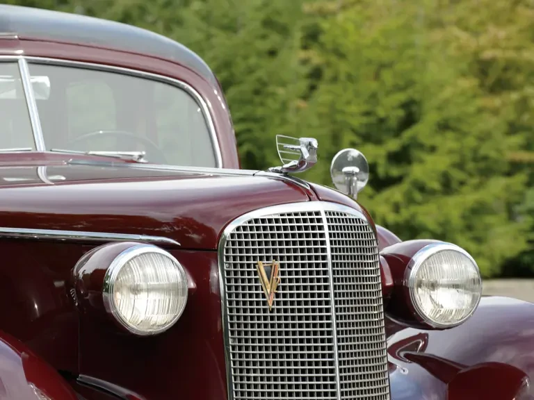 1937 Cadillac V-12 - Image 8 of 27