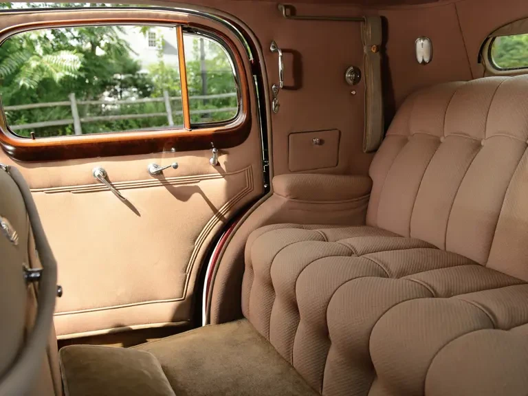 1937 Cadillac V-12 - Image 21 of 27