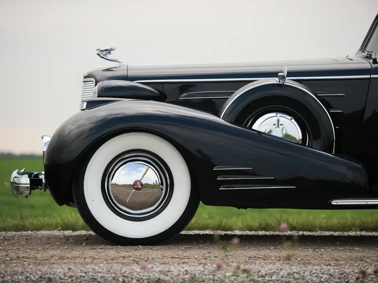 1937 Cadillac Series 70 & 75 - Image 21 of 31