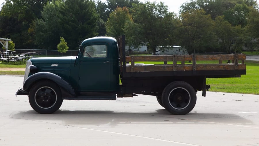 1937 Chevrolet Pickup 2nd Gen - Image 2 of 12