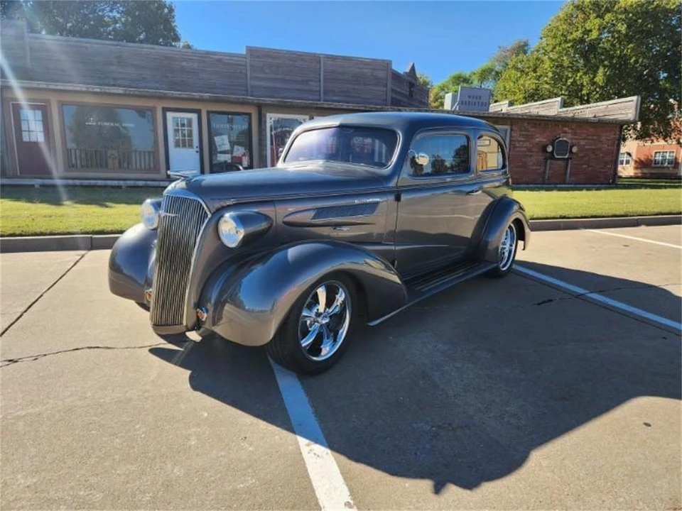 1937 Chevrolet Standard & Master & Master Deluxe & Special Deluxe - Image 8 of 28