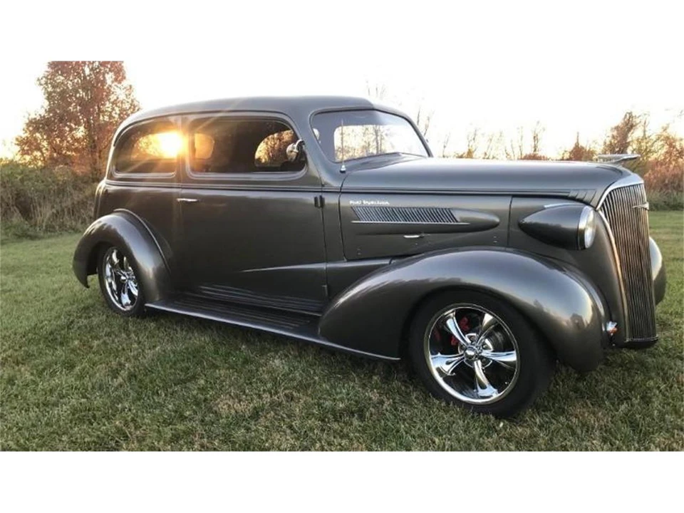 1937 Chevrolet Standard & Master & Master Deluxe & Special Deluxe - Image 7 of 28