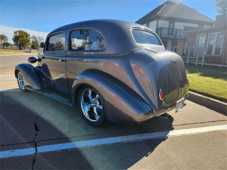 1937 Chevrolet Standard & Master & Master Deluxe & Special Deluxe - Image 10 of 28