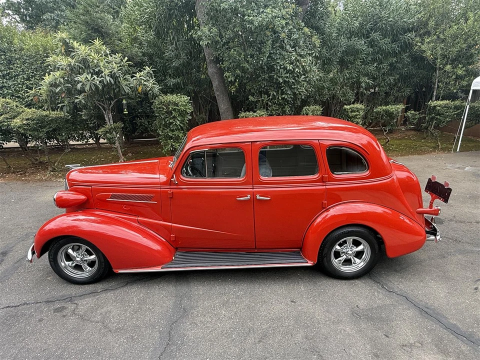 1937 Chevrolet Standard & Master & Master Deluxe & Special Deluxe - Image 7 of 31