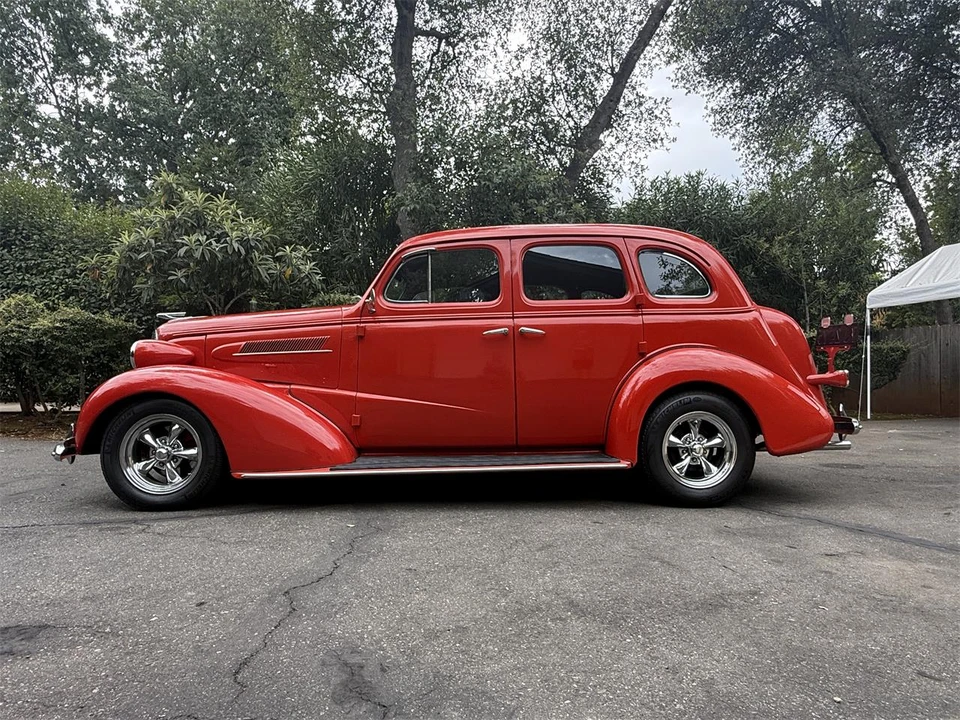 1937 Chevrolet Standard & Master & Master Deluxe & Special Deluxe - Image 17 of 31