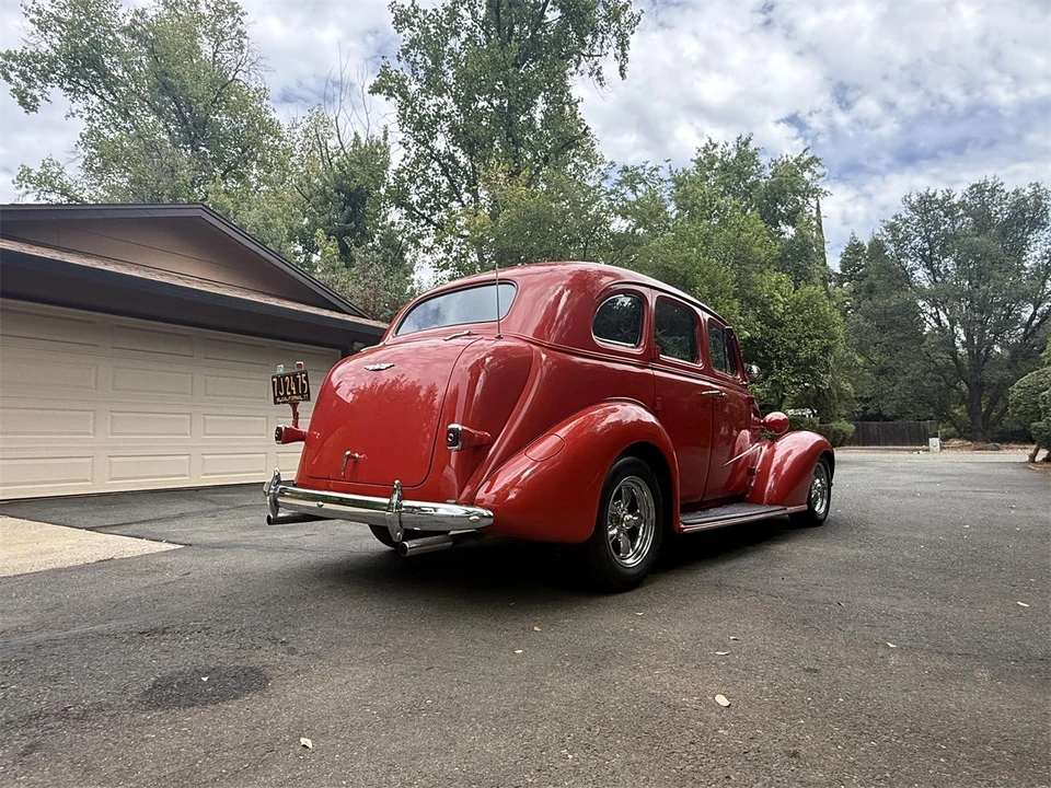 1937 Chevrolet Standard & Master & Master Deluxe & Special Deluxe - Image 24 of 31
