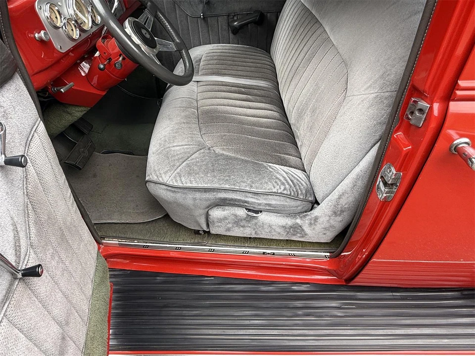 1937 Chevrolet Standard & Master & Master Deluxe & Special Deluxe - Image 28 of 31