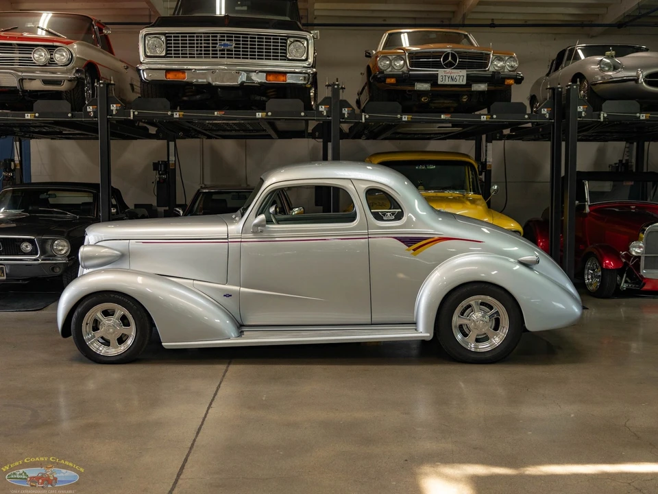 1937 Chevrolet Special & Deluxe & Fleetline - Image 7 of 31
