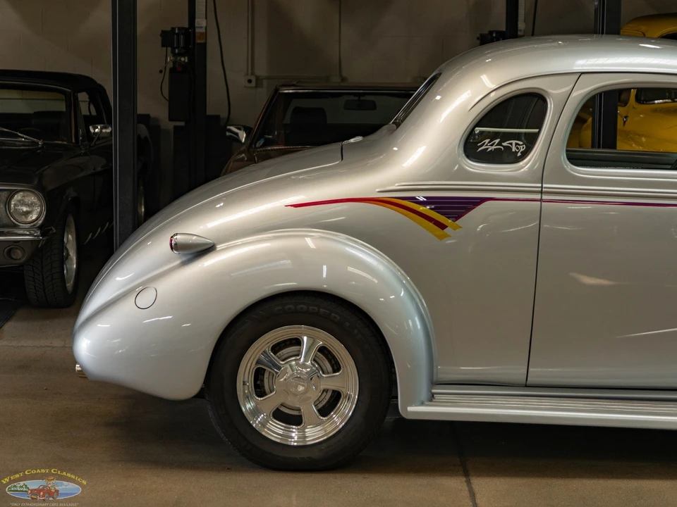 1937 Chevrolet Special & Deluxe & Fleetline - Image 2 of 31