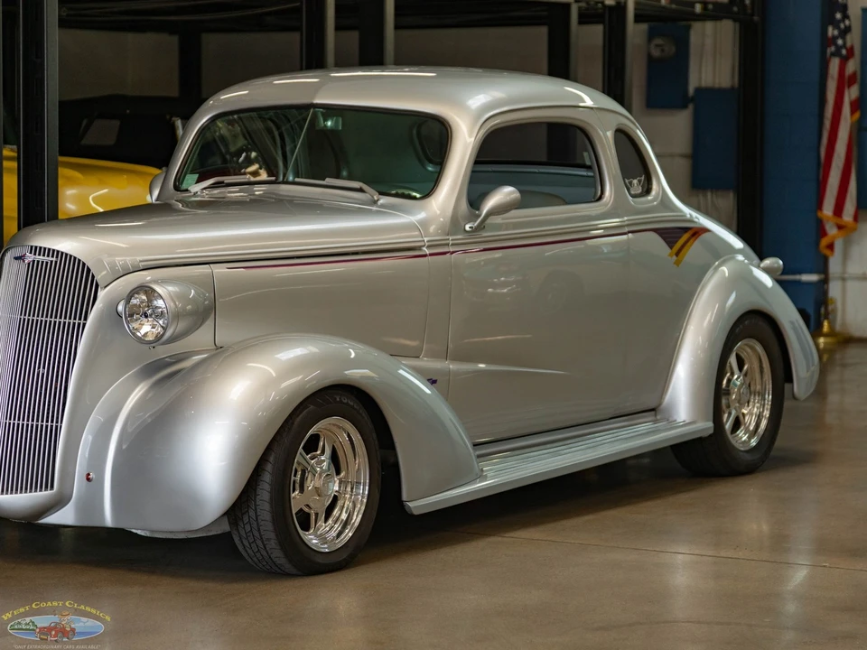 1937 Chevrolet Special & Deluxe & Fleetline - Image 10 of 31