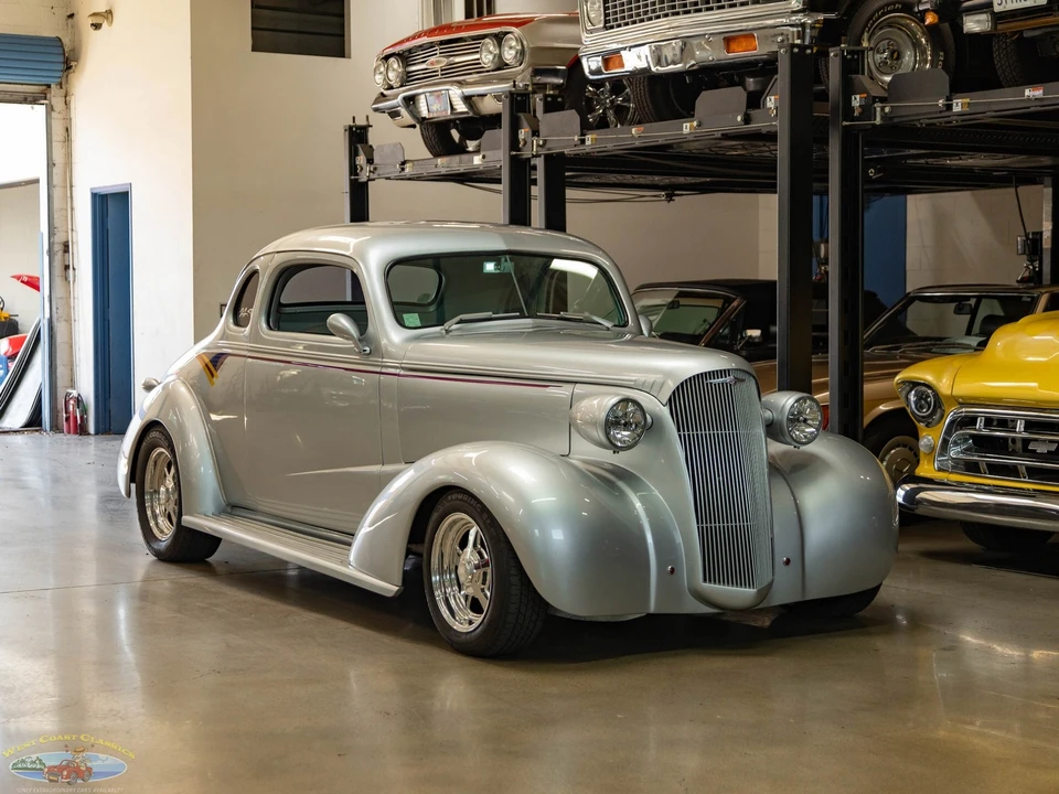 1937 Chevrolet Special & Deluxe & Fleetline - Image 11 of 31