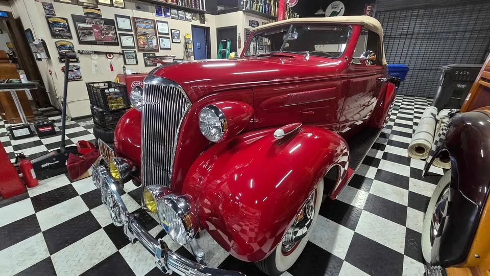 1942 Chevrolet SS - Image 2 of 20