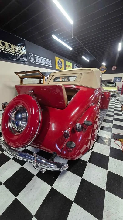 1942 Chevrolet SS - Image 3 of 20