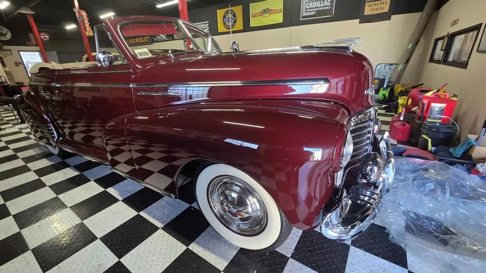 1942 Chevrolet SS - Image 19 of 20