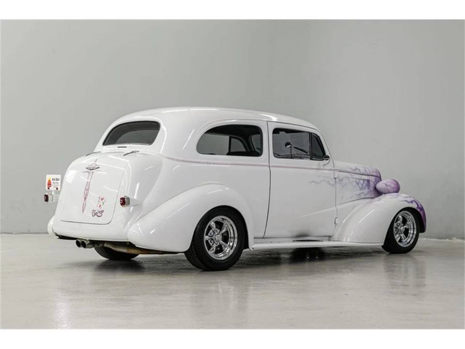 1937 Chevrolet Standard & Master & Master Deluxe & Special Deluxe - Image 6 of 31