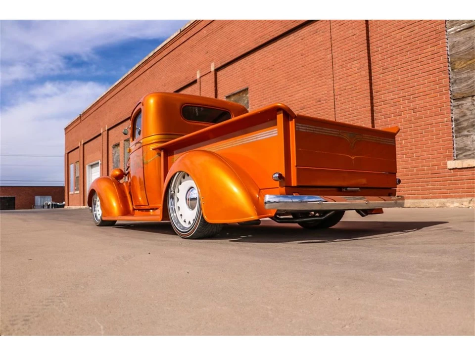 1937 Chevrolet Special & Deluxe & Fleetline - Image 5 of 25
