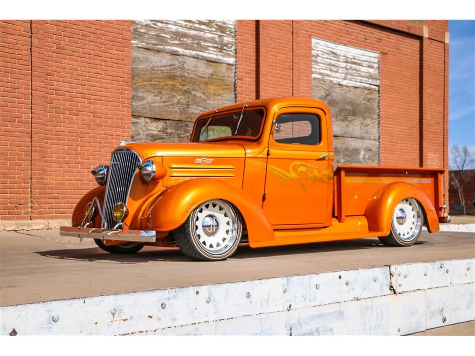 1937 Chevrolet Special & Deluxe & Fleetline - Image 4 of 25