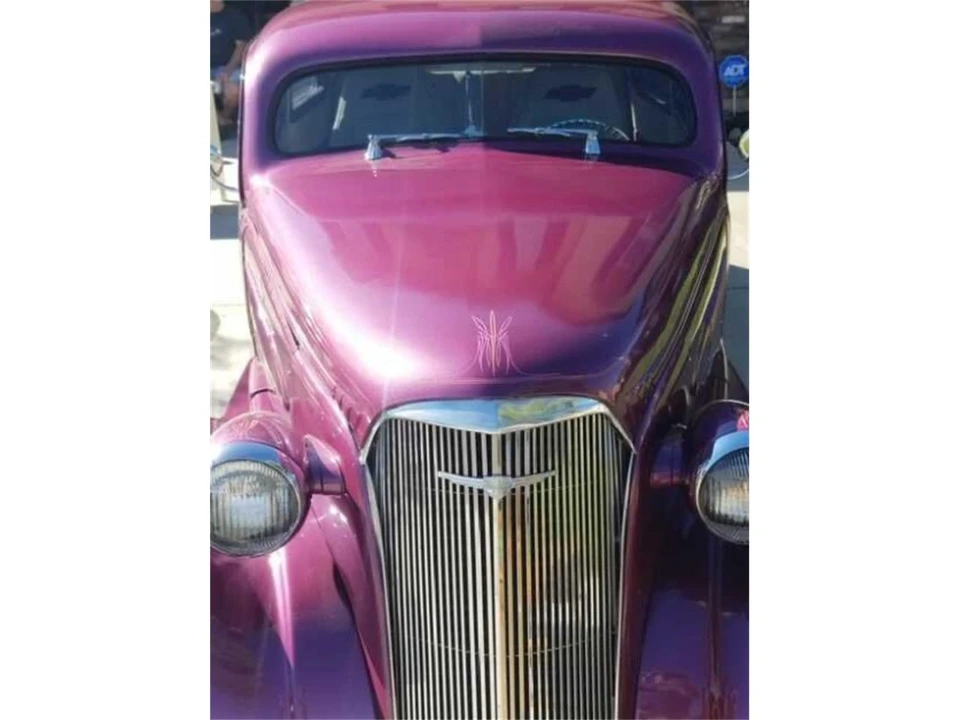 1937 Chevrolet Special & Deluxe & Fleetline - Image 2 of 8