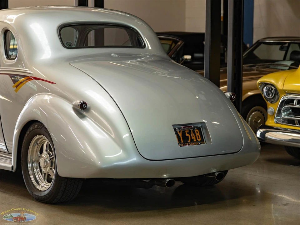 1937 Chevrolet Special & Deluxe & Fleetline - Image 23 of 31