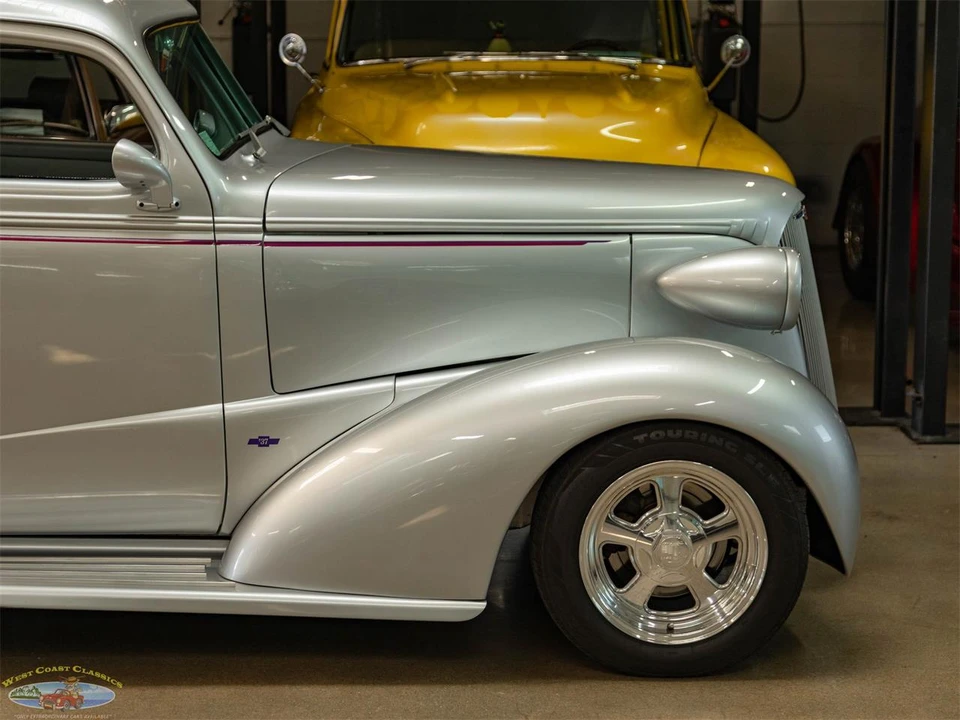 1937 Chevrolet Special & Deluxe & Fleetline - Image 4 of 31