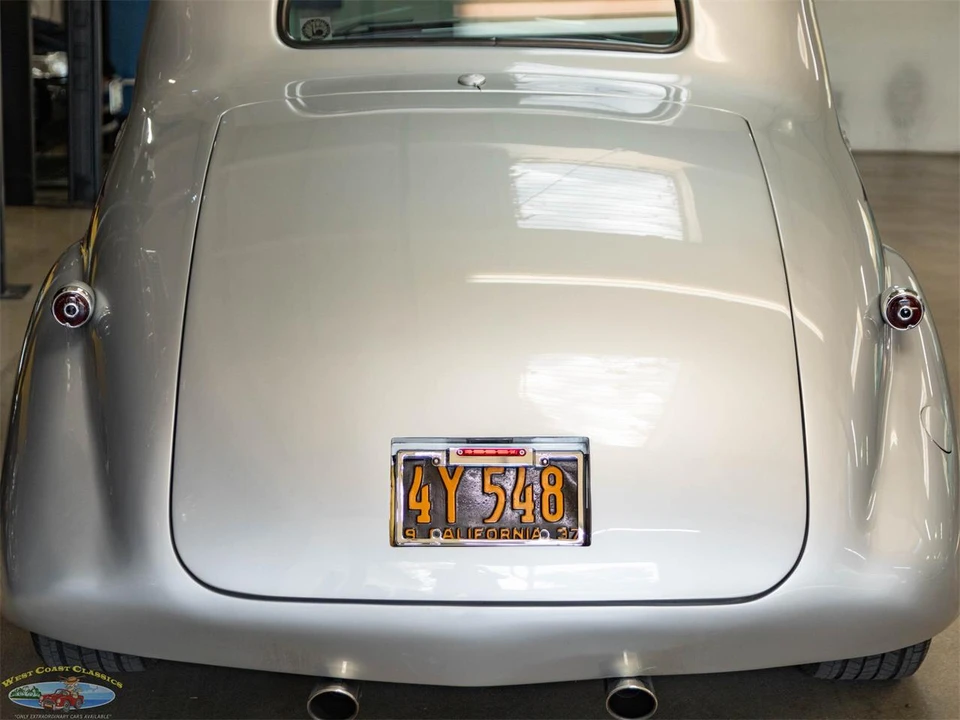 1937 Chevrolet Special & Deluxe & Fleetline - Image 19 of 31