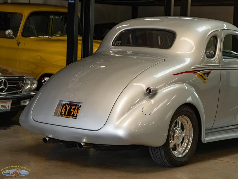 1937 Chevrolet Special & Deluxe & Fleetline - Image 25 of 31