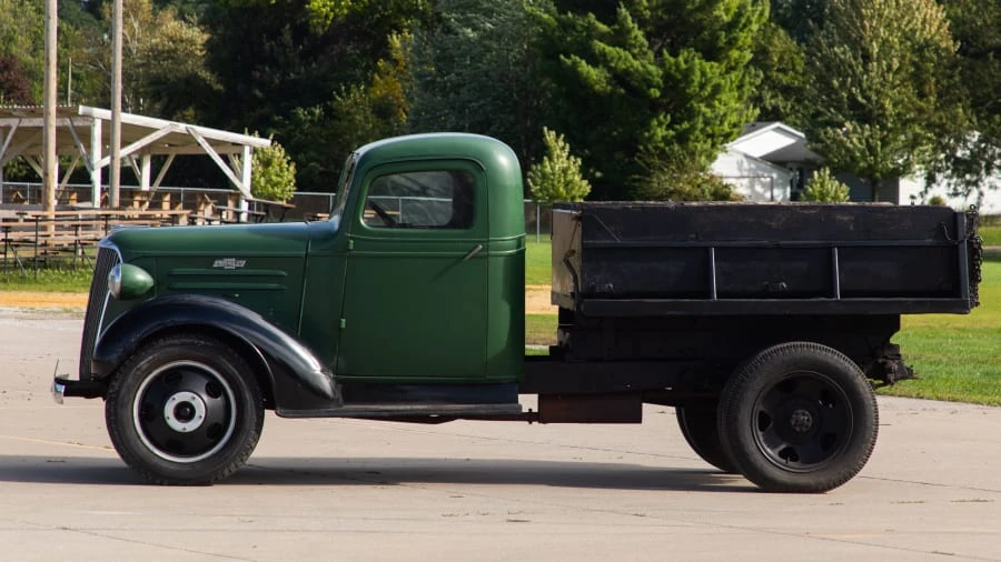 1937 Chevrolet Pickup 2nd Gen - Image 2 of 12