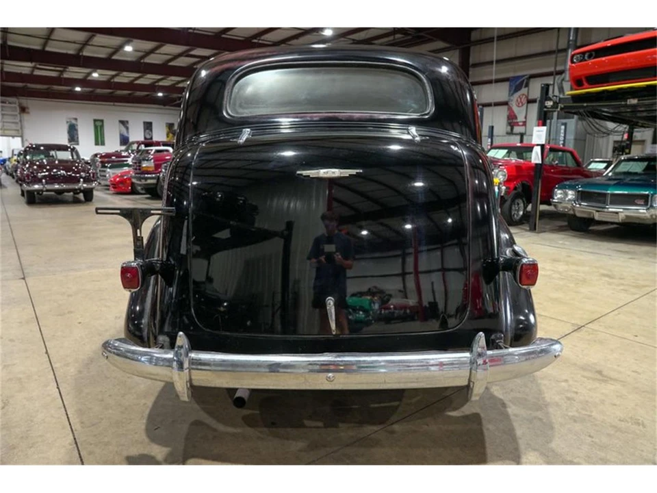 1937 Chevrolet Standard & Master & Master Deluxe & Special Deluxe - Image 7 of 31