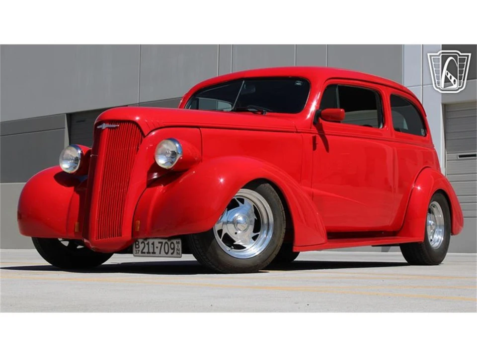 1937 Chevrolet Standard & Master & Master Deluxe & Special Deluxe - Image 3 of 31